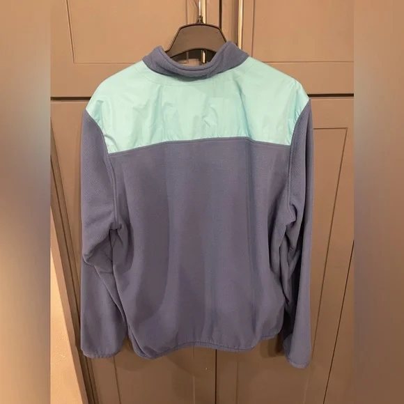 Vineyard Vines Pullover - Picture 2 of 3